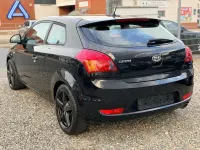 Gebraucht Kia ProCeed LX 126 PS (92 kW) 2009 Schwarz Kleinwagen