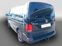 Gebraucht VW Multivan Trendline 150 PS (110 kW) 2022 Schwarz Van / Kleinbus