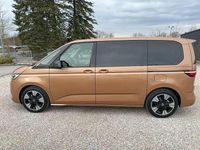 Neu VW Multivan Life 150 PS (110 kW) 2025 Copper bronze Van