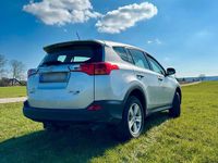 Gebraucht Toyota RAV4 150 PS (110 kW) 2014 Silber SUV