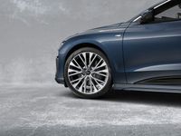Gebraucht Audi A6 e-tron Performance 269 kW (367 PS) 2025 Blau Kombi