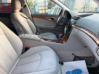 Gebraucht Mercedes E240 Elegance 177 PS (130 kW) 2004 Blau Kombi