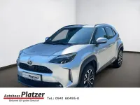 Neu Toyota Yaris 92 PS (67 kW) 2026 Grau Kleinwagen