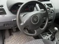 Gebraucht Renault Mégane GrandTour Authentique 111 PS (81 kW) 2006 Grau Kombi