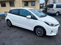 Gebraucht Toyota Yaris Hybrid Edition 75 PS (55 kW) 2014 Super white 2 Kleinwagen