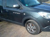 Gebraucht Dacia Dokker Stepway 116 PS (85 kW) 2019 Grau Van / Kleinbus