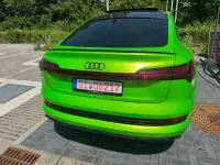 Gebraucht Audi e-tron Advanced 300 kW (408 PS) 2020 Magic moos green SUV