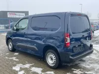 Używany Opel Combo Edition 102 KM (75 kW) 2020 Niebieski Minivan