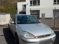 Gebraucht Ford Focus 115 PS (84 kW) 2003 Grau Kleinwagen