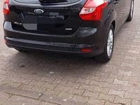 Gebraucht Ford Focus SYNC Edition 125 PS (91 kW) 2013 Schwarz Limousine