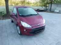 Gebraucht Ford Ka Titanium 69 PS (50 kW) 2015 Funky magenta metallic Kleinwagen