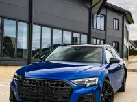 Gebraucht Audi S8 Ambiente 571 PS (419 kW) 2023 Blau Limousine