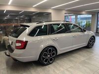 gebraucht Skoda Octavia 2.0 TDI Combi RS 4x4*1.HD/DSG/AHK/LED*