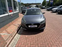 Gebraucht Hyundai i30 Premium 140 PS (102 kW) 2019 Grau Limousine