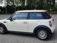 Käytetty Mini ONE 75 HP (55 kW) 2009 Valkoinen Viistoperä