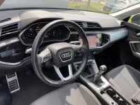 Gebraucht Audi Q3 Premium 150 PS (110 kW) 2019 Mythosschwarz metallic (metallic) SUV