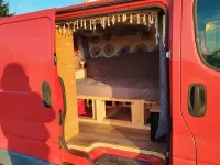 Używany Opel Vivaro 82 KM (60 kW) 2002 Czerwony Minivan