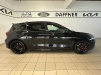 Gebraucht Ford Focus ST 280 PS (205 kW) 2024 Obsidianschwarz metallic Limousine