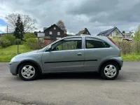 Gebraucht Opel Corsa 75 PS (55 kW) 2004 Silber Kleinwagen
