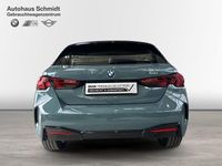 Gebraucht BMW 120 Efficient Dynamics 156 PS (114 kW) 2025 Cape york grün Kleinwagen
