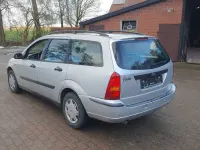 Gebraucht Ford Focus 75 PS (55 kW) 2002 Silber Kombi