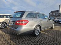 Gebraucht Mercedes E300 231 PS (169 kW) 2012 Grau Kombi