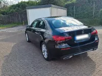 Gebraucht Mercedes A180 116 PS (85 kW) 2020 Schwarz Limousine