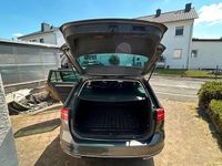 Gebraucht VW Passat Highline 190 PS (139 kW) 2016 Grau Kombi