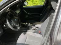 gebraucht BMW 320 d Advantage Advantage