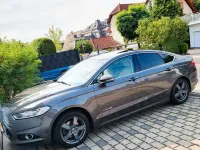 Gebraucht Ford Mondeo 140 PS (102 kW) 2018 Grau Limousine