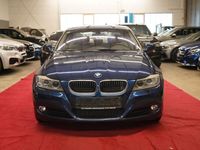 gebraucht BMW 320 d Aut. Lim *Bi-Xenon*Navi*Tempomat*PDC*AHK*