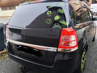 Gebraucht Opel Zafira 115 PS (84 kW) 2009 Schwarz Van / Kleinbus