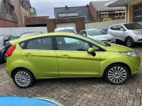 Gebraucht Ford Fiesta Titanium 95 PS (69 kW) 2010 Grün Limousine