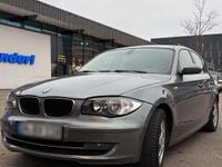 Gebraucht BMW 118 143 PS (105 kW) 2009 Grau Kleinwagen