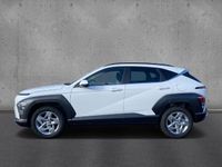 Gebraucht Hyundai Kona Trend 120 PS (88 kW) 2023 Weiss SUV