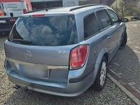 Gebraucht Opel Astra 170 PS (125 kW) 2006 Silber Kombi