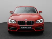 Gebraucht BMW 118 Advantage 136 PS (100 kW) 2018 Melbourne rot metallic a7schwarz Kleinwagen