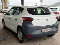 Gebraucht Dacia Sandero Acces 67 PS (49 kW) 2022 Weiß Limousine