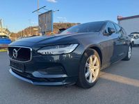 Gebraucht Volvo V90 Momentum 150 PS (110 kW) 2019 Grau Kombi