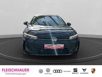 Gebraucht VW Passat Basis 150 PS (110 kW) 2025 Schwarz Kombi