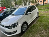 Gebraucht VW Polo 90 PS (66 kW) 2011 Blau Kleinwagen