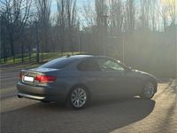 Gebraucht BMW 325 218 PS (160 kW) 2008 Grau Coupé