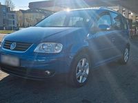 Gebraucht VW Touran 140 PS (102 kW) 2006 Blau Van / Kleinbus