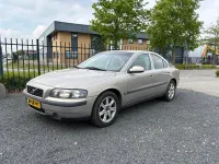 Gebraucht Volvo S60 141 PS (103 kW) 2001 Beige Limousine