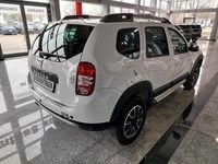 Gebraucht Dacia Duster Lauréate 114 PS (83 kW) 2016 Arktisweiß SUV