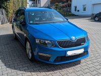 Usado Skoda Octavia RS 184 CV (135 kW) 2013 Azul Familiar
