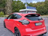 Usata Ford Focus ST-Line 182 CV (133 kW) 2018 Rosso Berlina