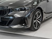 Neu BMW 520 M Sport 197 PS (144 kW) 2025 Grau Kombi