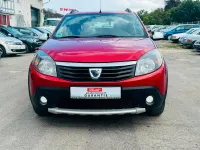 Gebraucht Dacia Sandero Stepway 85 PS (62 kW) 2013 Rot SUV