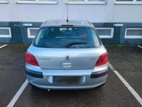 Gebraucht Peugeot 307 109 PS (80 kW) 2002 Silber Limousine